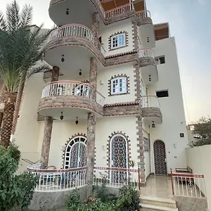  Apartman Full Moon House